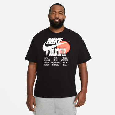 Sportswear World Tour T-Shirt