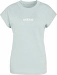 Hellblaues Adidas T-Shirt mit Logo auf der Brust.