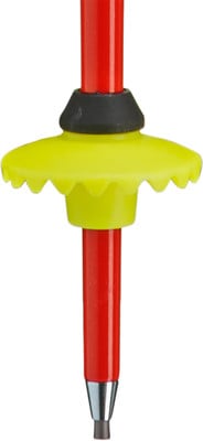Ein roter Stock mit gelber Scheibe und schwarzem Ring. Ein roter Stock mit gelber Scheibe und schwarzem Ring.