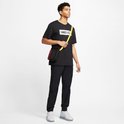 Nike TEE ESSENTIALS NK FC férfi póló