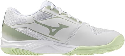 Weißer Tennisschuh von Mizuno mit dezentem grünen Logo und Sohle. Weißer Tennisschuh von Mizuno mit dezentem grünen Logo und Sohle.