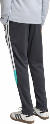 adidas Tiro 26 Essentials Trainingshose adidas Tiro 26 Essentials Trainingshose