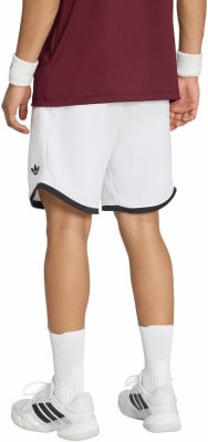 adidas CLASSICS SHORT 9'' Tennisshorts adidas CLASSICS SHORT 9'' Tennisshorts