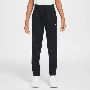 Schwarze Nike Sporthose mit Logo links und weißen Turnschuhen.