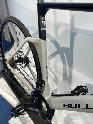 Bulls Bulls Alpine Hawk