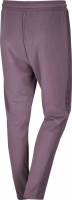 Lila Trainingshose mit elastischem Bund und Seitenstreifen. Lila Trainingshose mit elastischem Bund und Seitenstreifen.