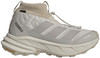 Férfi Adidas Terrex túracipő ClimaWarm technológiával és Gore-Tex membránnal.