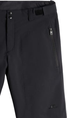 Schwarze Herrenhose mit Logo und seitlichem Reißverschluss.