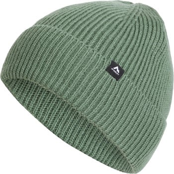 Grüne Rippstrickmütze von McKinley mit Markenlogo.