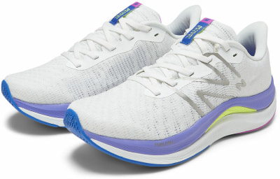 New Balance FuelCell Propel v4 Laufschuhe