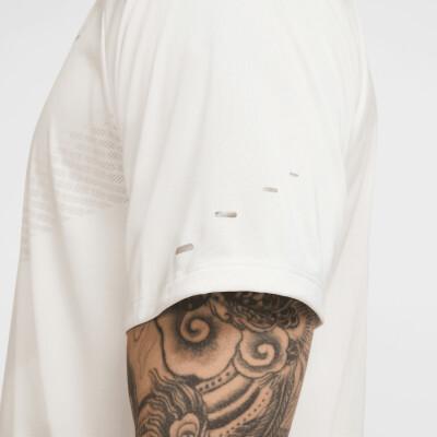 Nike Stride Laufshirt