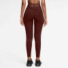 Rückansicht einer dunkelroten Nike-Leggings für Damen mit Logo am Bund.