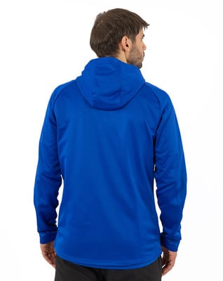 Mann von hinten in einem blauen Kapuzenpullover mit langen Ärmeln. Mann von hinten in einem blauen Kapuzenpullover mit langen Ärmeln.