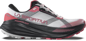Weiße Laufschuhe mit rosa und schwarzen Details und einer auffälligen Sohle.