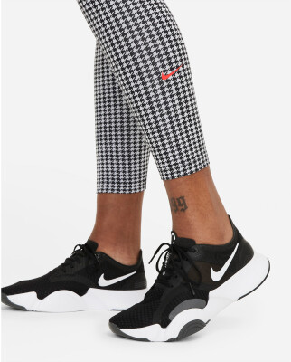 Nike W Nk One Df Icnclsh Pr Mr női 7/8-os nadrág