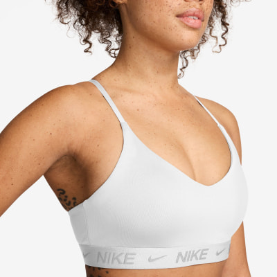 Nike W Nk Df Indy Lgt Spt melltartó