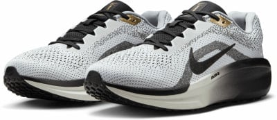 Nike Air Winflo 11 SE Laufschuhe