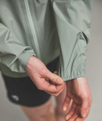 Ortovox Trace 2.5L Hardshelljacke mit Kapuze