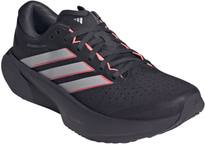 Schwarzer Adidas Laufschuh mit rosa Details und silbernen Streifen.
