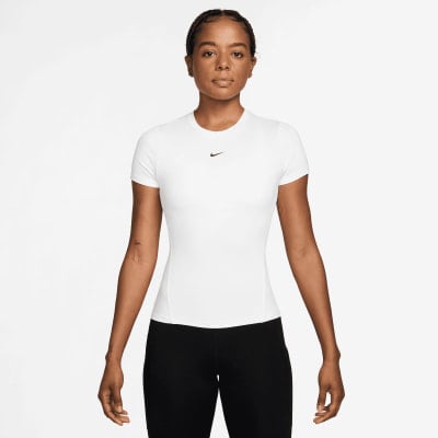 Nike One Fitted Dri-Fit Shirt