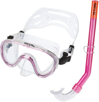 Eine rosa Tauchmaske und ein Schnorchel aus klarem Silikon.