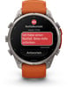 Eine Smartwatch zeigt eine SOS-Notfallnachricht auf Deutsch an und bietet eine Antwortmöglichkeit.
