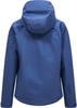 Blaue Damenjacke mit Kapuze, vorne nicht sichtbar, mit Logo am Ärmel.
