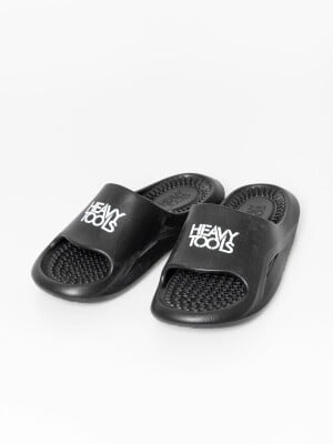 Heavy Tools Ucilla férfi papucs