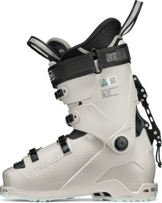 Beige Skischuh mit schwarzen Schnallen und Tecnica-Logo. Beige Skischuh mit schwarzen Schnallen und Tecnica-Logo.