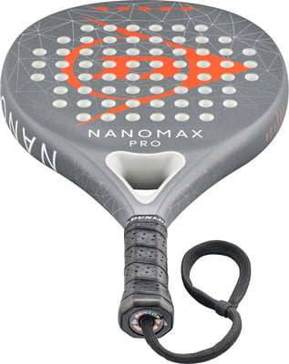 Grauer Dunlop Nanomax Pro Schläger mit orangefarbenem Logo und Trageschlaufe. Grauer Dunlop Nanomax Pro Schläger mit orangefarbenem Logo und Trageschlaufe.