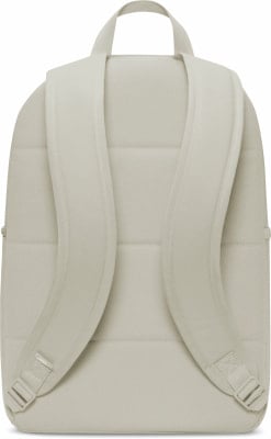Die Rückseite eines beigefarbenen Rucksacks mit gepolsterten Trägern und Griff.