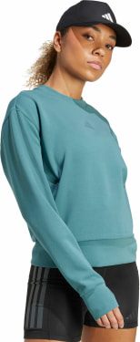Designed-for-Training Warm-Up Pullover