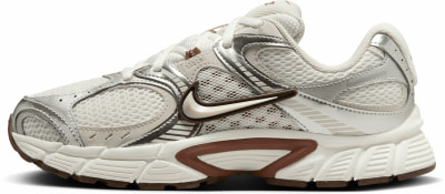Nike V5 Runner Női szabadidőcipő amerikai méret