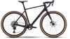 Schwarzes RAYMON Gravelbike mit beigen Reifen und Scheibenbremsen.