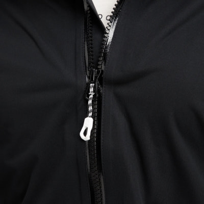 McKINLEY Arwen AQM 10.10 2,5L Hardshelljacke mit Kapuze
