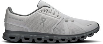 Grauer Laufschuh mit ON-Logo und Aufschrift Swiss Engineering.