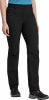 Schwarze Outdoorhose für Damen mit Taschen und Sportschuhen.