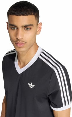 adidas CLASSICS TEE Tennisshirt adidas CLASSICS TEE Tennisshirt