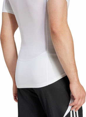 adidas TECHFIT T-Shirt