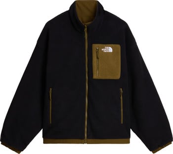Schwarze Fleecejacke von The North Face mit khakifarbener Tasche.