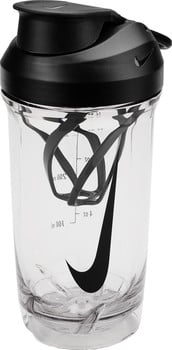 Klare Nike-Flasche mit schwarzem Deckel und innenliegendem Mixer.