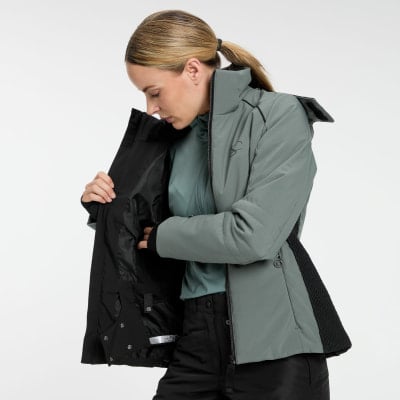 McKINLEY Safine Ida AB 10.10 Skijacke mit Kapuze McKINLEY Safine Ida AB 10.10 Skijacke mit Kapuze