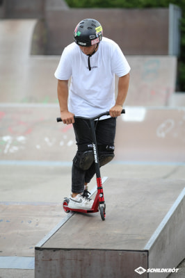 Schildkröt Flipwhip Stunt Scooter