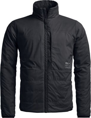 Schwarze Herren-Steppjacke mit hohem Kragen und gestepptem Unterteil. Schwarze Herren-Steppjacke mit hohem Kragen und gestepptem Unterteil.