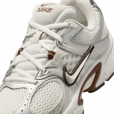 Nike V5 Runner Női szabadidőcipő amerikai méret
