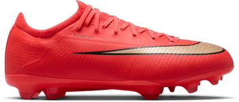 Roter Nike Fußballschuh mit Flyknit-Logo und goldenem Streifen.