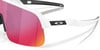 Weiße Oakley Sportbrille mit rotem Spiegelglas.