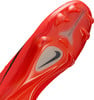 Fußballschuhsohle von Nike mit Stollen und Nike-Logo.