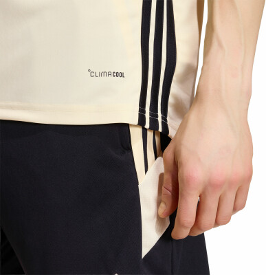 adidas Tiro 26 Fussballtrikot adidas Tiro 26 Fussballtrikot