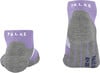 Zwei lila und graue Falke-Socken mit Logo.